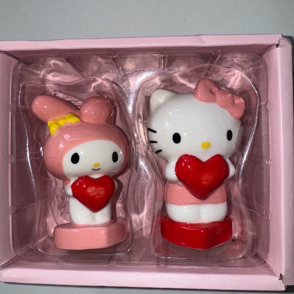 Hello Kitty & My Melody Salt and Pepper Shakers - Picture 1 of 3